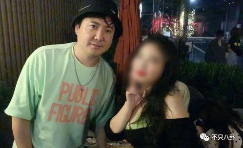 女生出轨吃瓜,出轨风波中的女性心理与情感纠葛